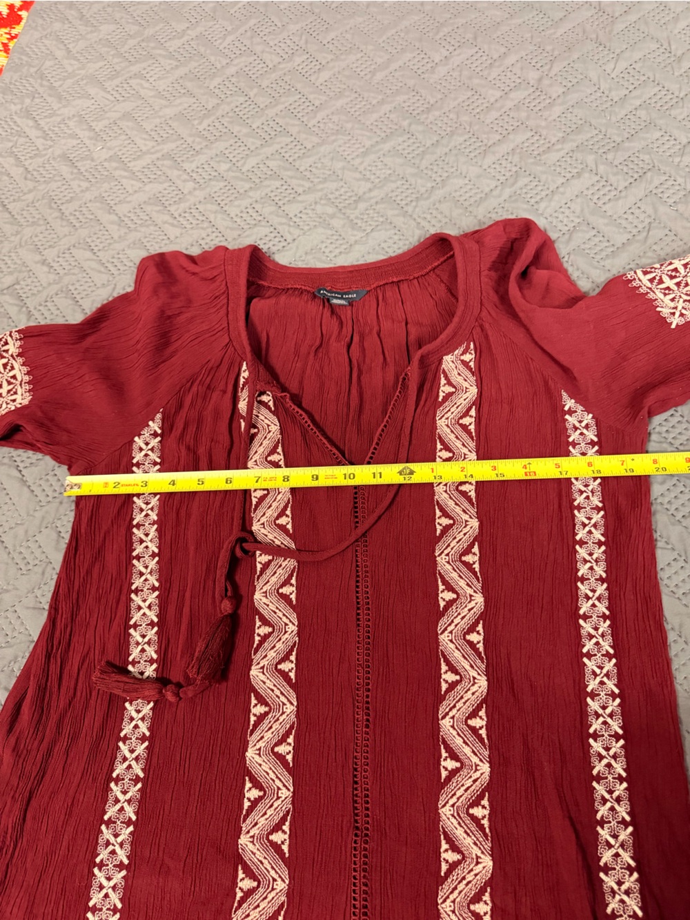 Boho American Eagle Outfitters Sz M Burgundy Embroidered Peasant Tunic - Picture 7 of 9